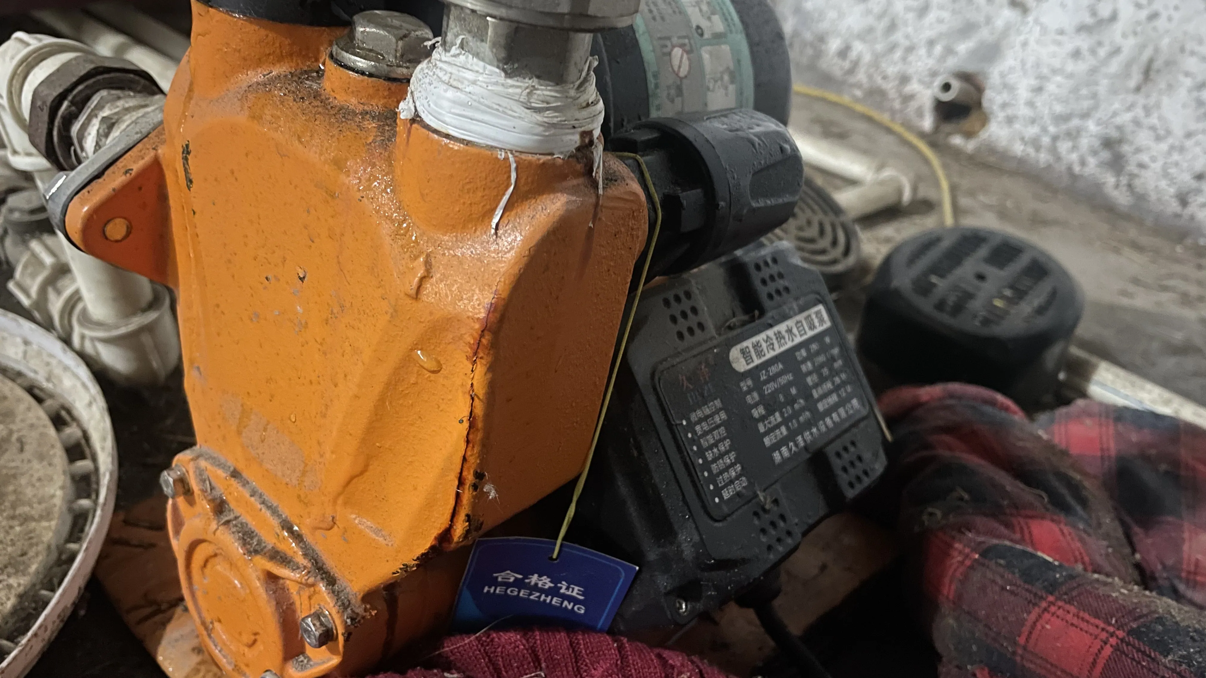 增压泵壳体上裂开了